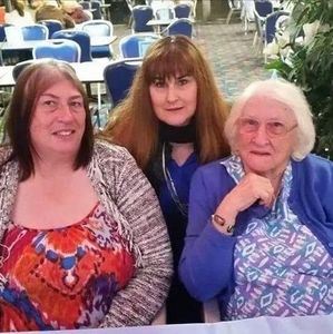 Meet your Posher, Lee